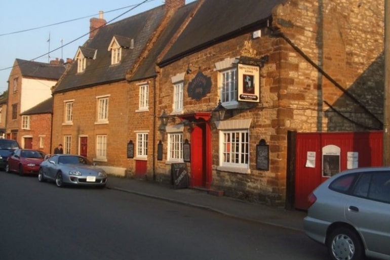 Weedon Pub