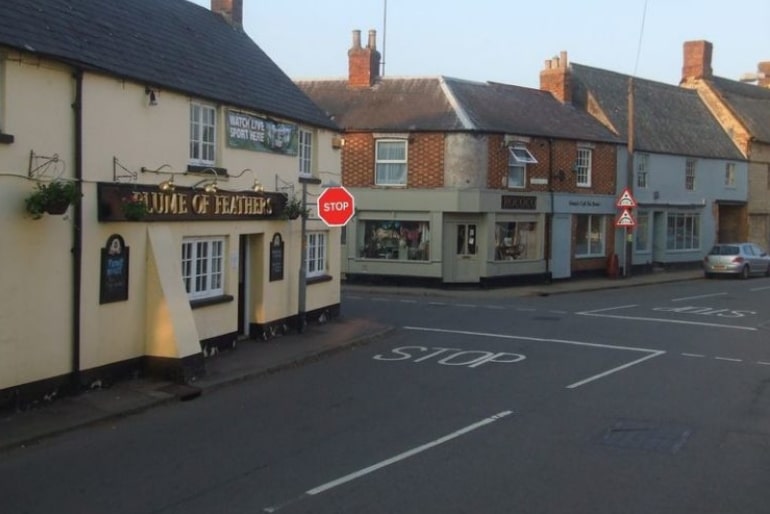 Weedon Centre