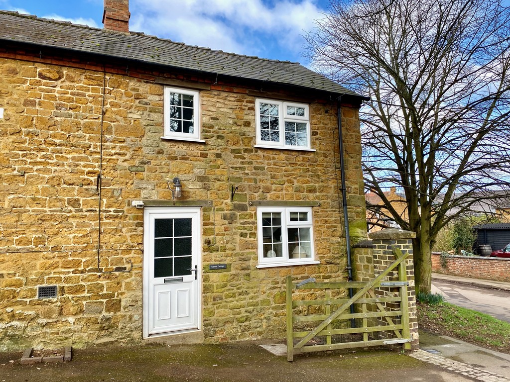 Gables Cottage, High Street, Everdon, Northants. Campbells Online